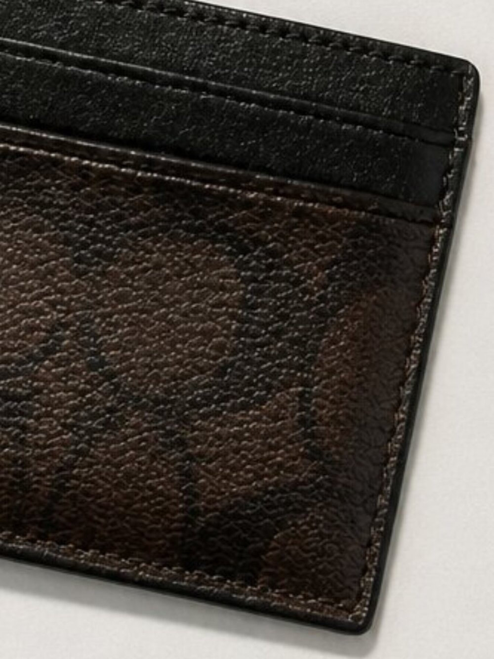 Coach Ultra-Thin Genuine Leather ID Card Holder With RFID Blocking Pocket Wallet - Picture 4 of 4